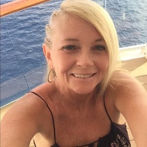 Meet your Posher, Joanne